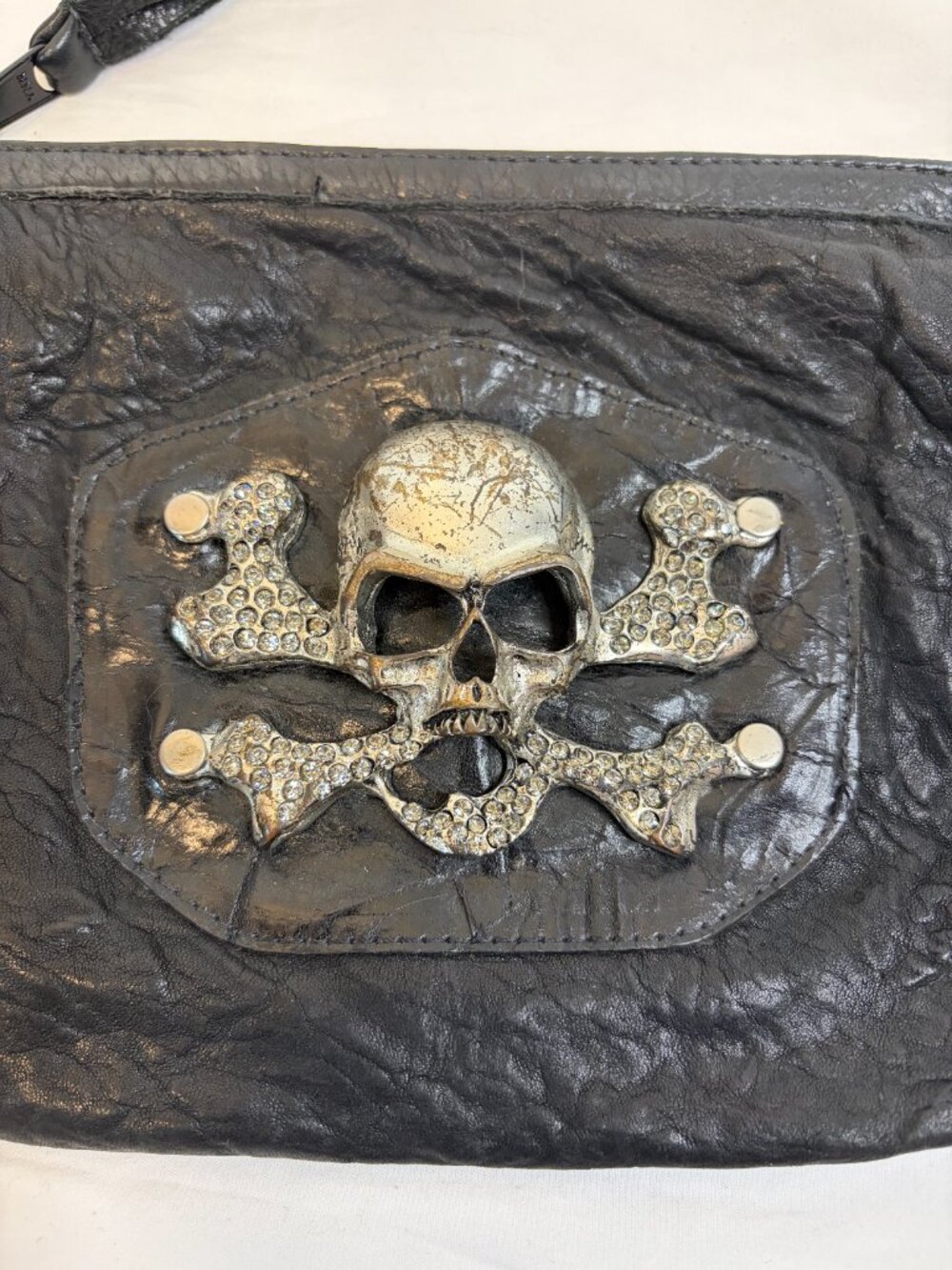 Leatherock USA Black Skull and Crossbone Studded Leather Clutch - Picture 2 of 7